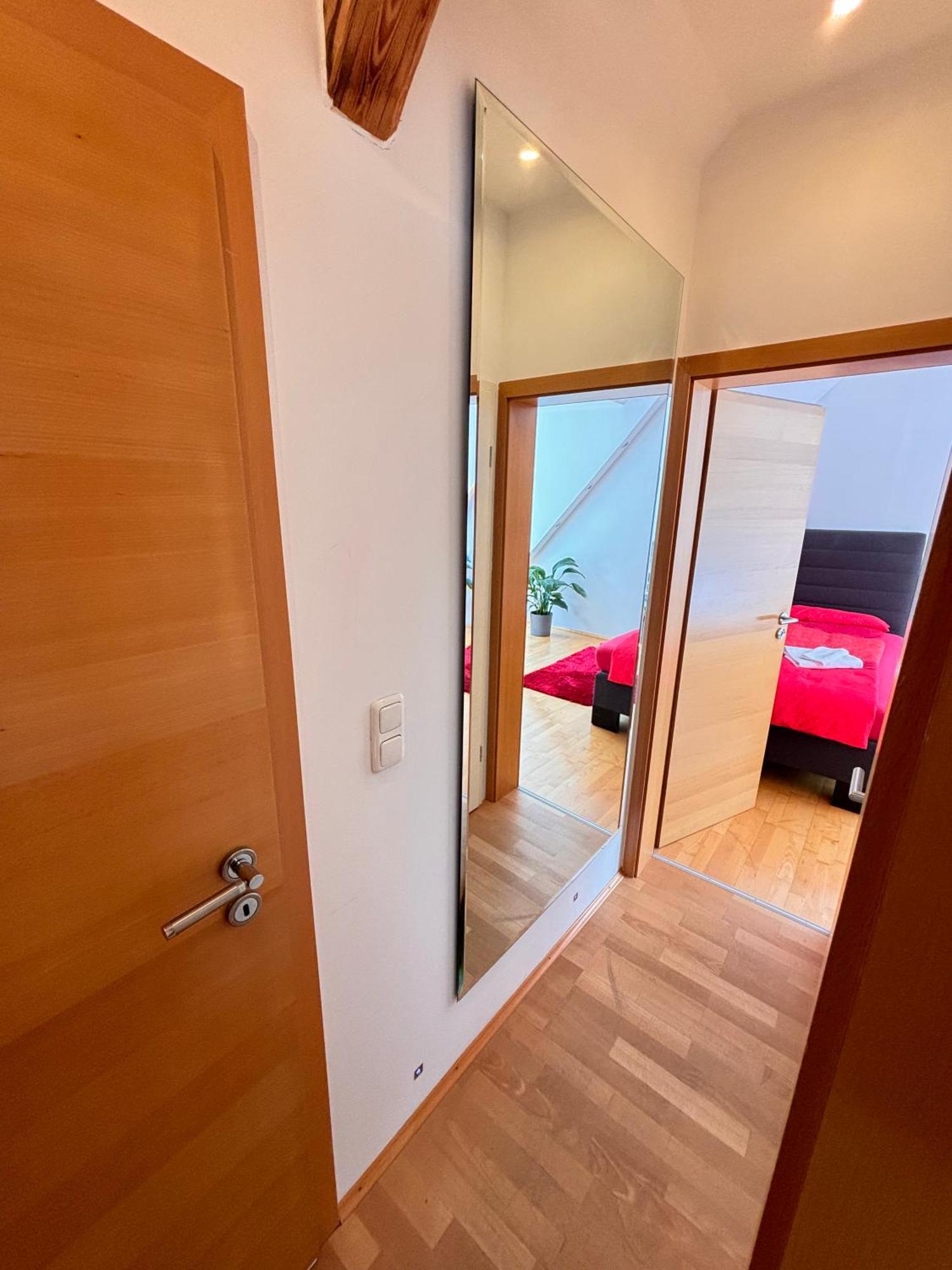 Messe, Uniklinikum, Grugapark - Charmante Wohnung Mit Dachterrasse In Guter Lage Essen Extérieur photo